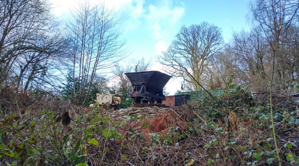 Wagon on turntable